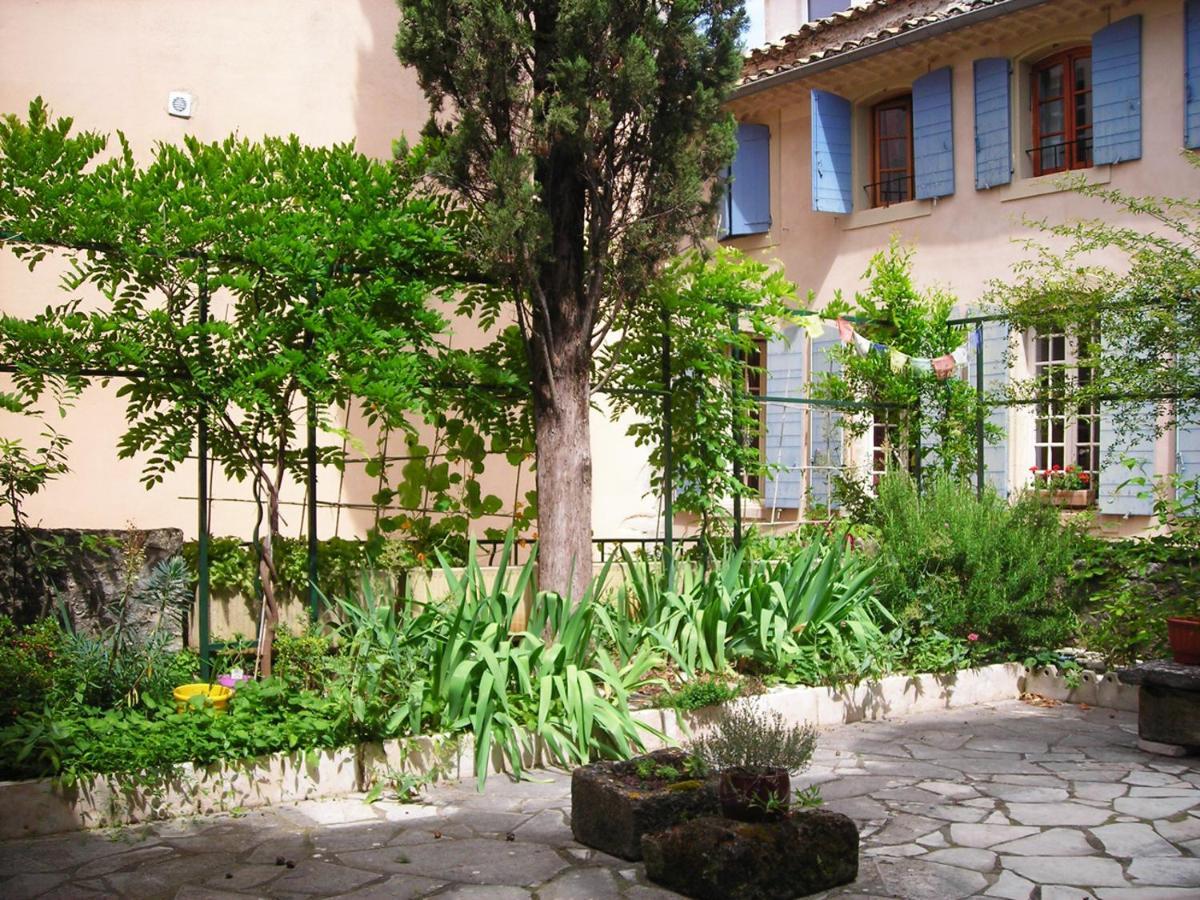 Au Coeur De La Cite Medievale Bed & Breakfast Vaison-la-Romaine Exterior photo